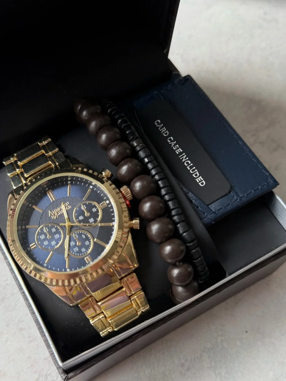 N/A stylish gold